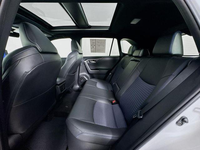 Photo of 2024 Wind Chill Prl Toyota RAV4 Hybrid