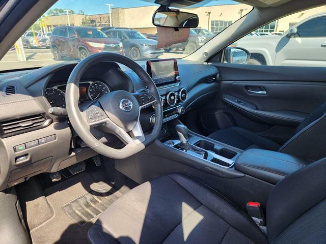 Photo of 2021 Super Black Nissan Sentra