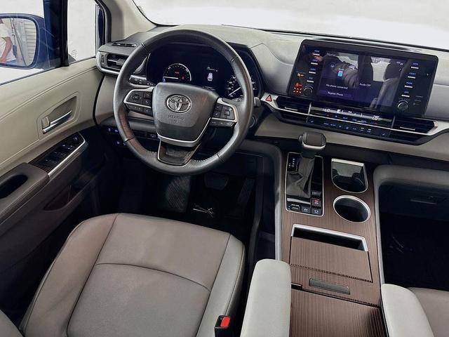 Photo of 2023 Blueprint Toyota Sienna