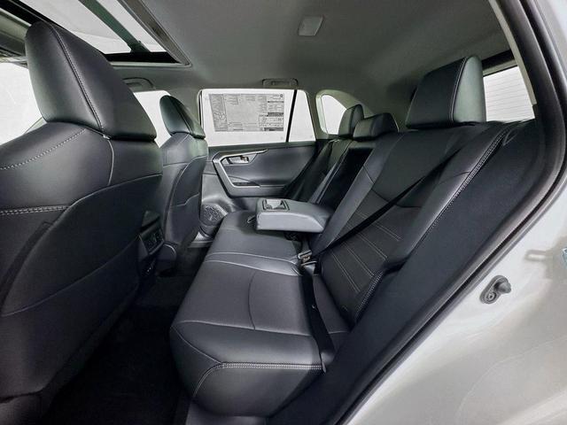Photo of 2025 Wind Chill Pearl Toyota RAV4