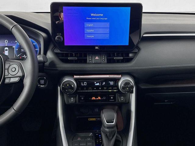 Photo of 2025 Wind Chill Pearl Toyota RAV4