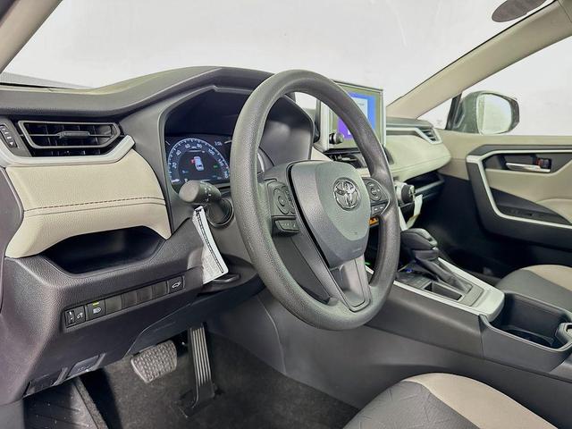 Photo of 2025 Ruby Flare Pearl Toyota RAV4
