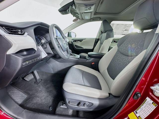 Photo of 2025 Ruby Flare Pearl Toyota RAV4