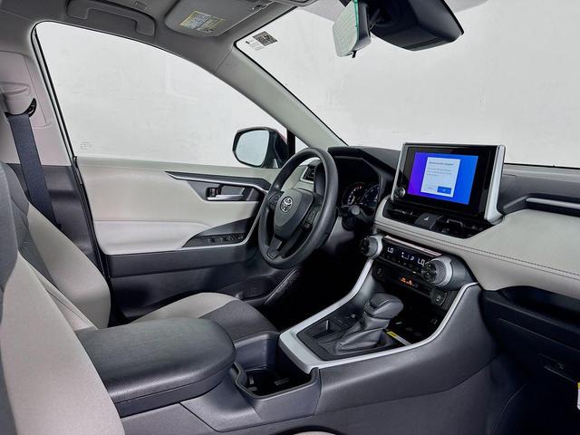 Photo of 2025 Ruby Flare Pearl Toyota RAV4