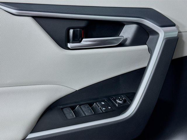 Photo of 2025 Ruby Flare Pearl Toyota RAV4