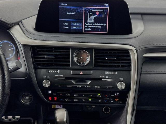 Photo of 2022 Ultra White Lexus RX 350