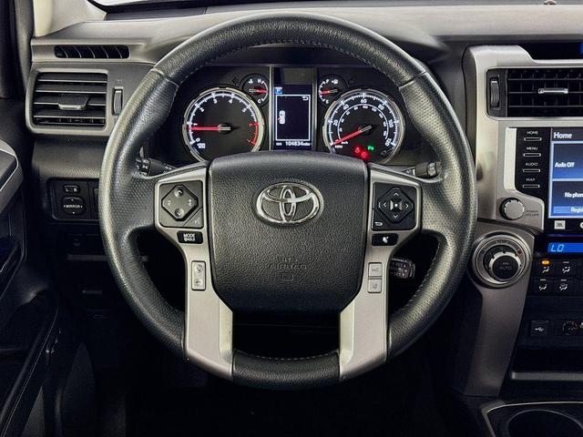 Photo of 2020 Midnight Black Metallic Toyota 4Runner