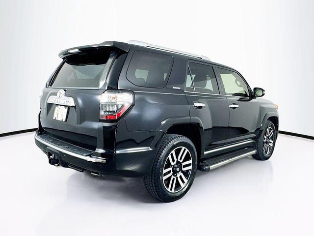 Photo of 2020 Midnight Black Metallic Toyota 4Runner