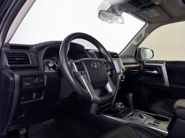 Photo of 2020 Midnight Black Metallic Toyota 4Runner