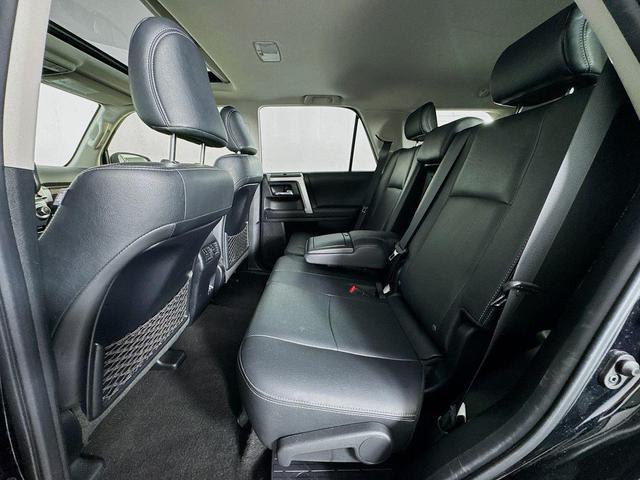 Photo of 2020 Midnight Black Metallic Toyota 4Runner