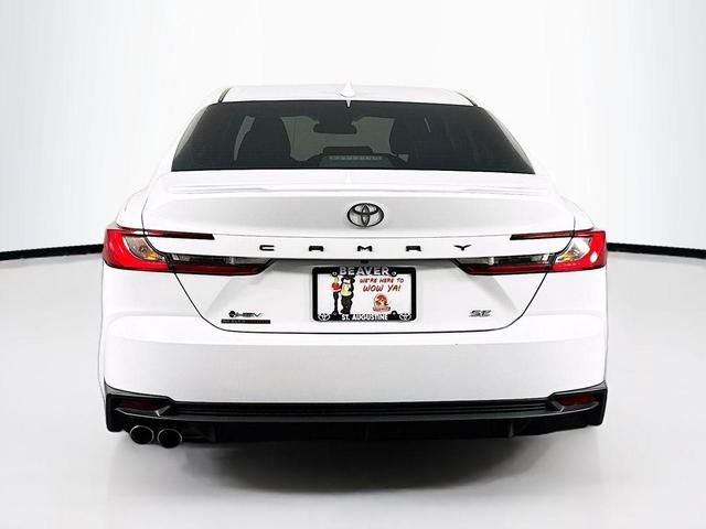 Photo of 2025 Ice Cap Toyota Camry