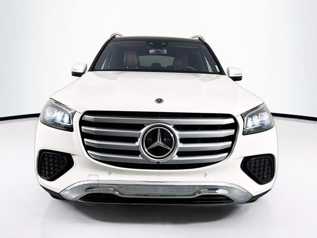 Photo of 2024 Polar White Mercedes-Benz GLS 450