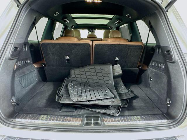 Photo of 2024 Polar White Mercedes-Benz GLS 450
