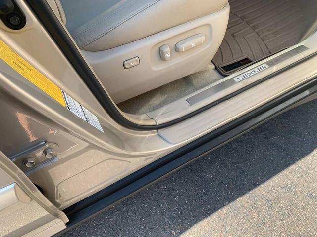 Photo of 2008 Beige Lexus RX 350