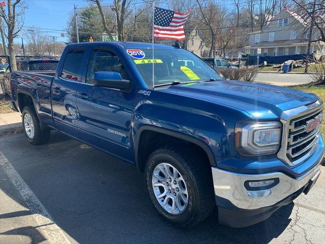Photo of 2016 Blue GMC Sierra 1500