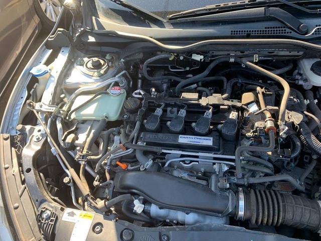 Photo of 2018 Gray Honda Civic