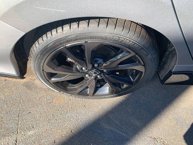 Photo of 2018 Gray Honda Civic
