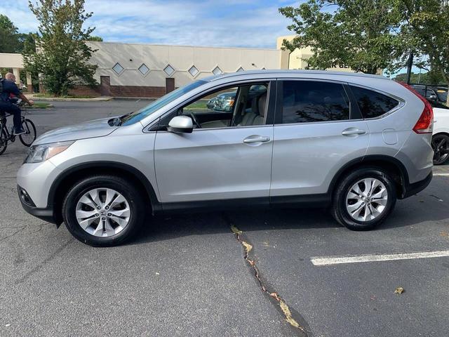 Photo of 2014 Gray Honda CR-V