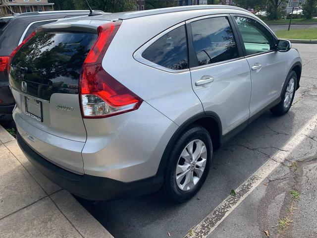 Photo of 2014 Gray Honda CR-V