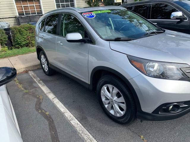 Photo of 2014 Gray Honda CR-V