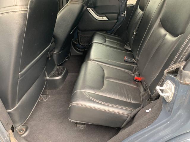 Photo of 2017 Pewter Jeep Wrangler Unlimited