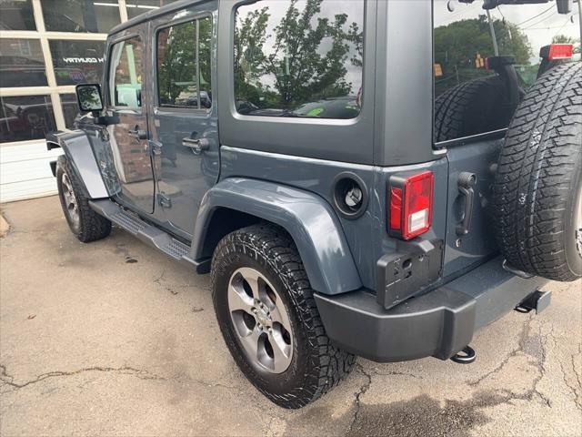 Photo of 2017 Pewter Jeep Wrangler Unlimited