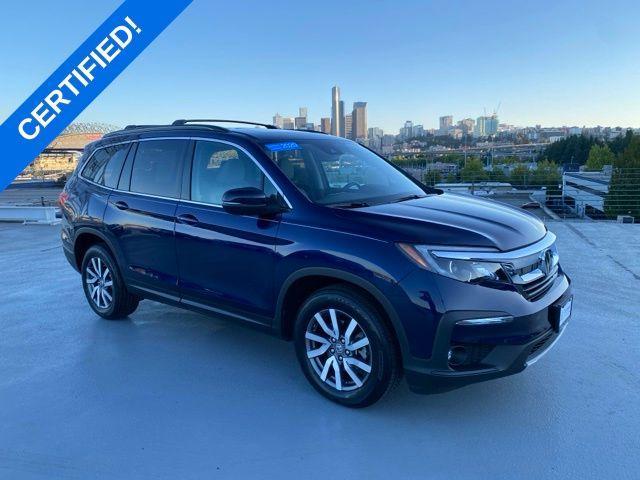 Photo of 2020 Obsidian Blue Pearl Honda Pilot