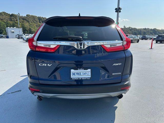 Photo of 2017 Obsidian Blue Pearl Honda CR-V