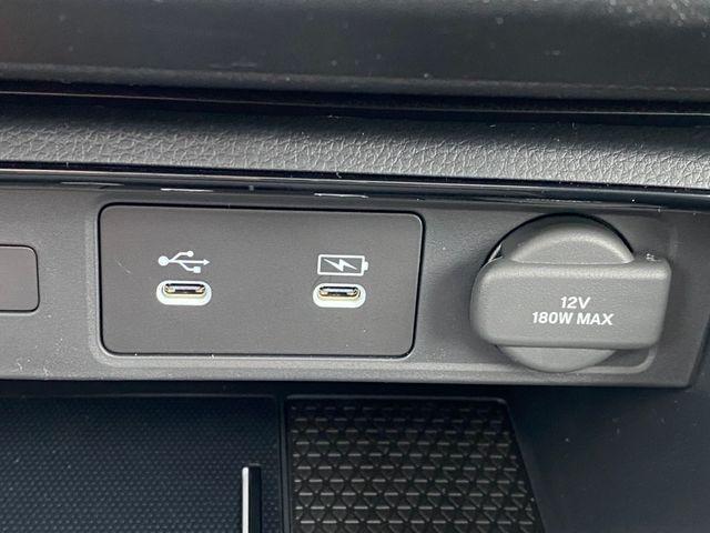 Photo of 2026 Platinum White Pearl Honda CR-V Hybrid
