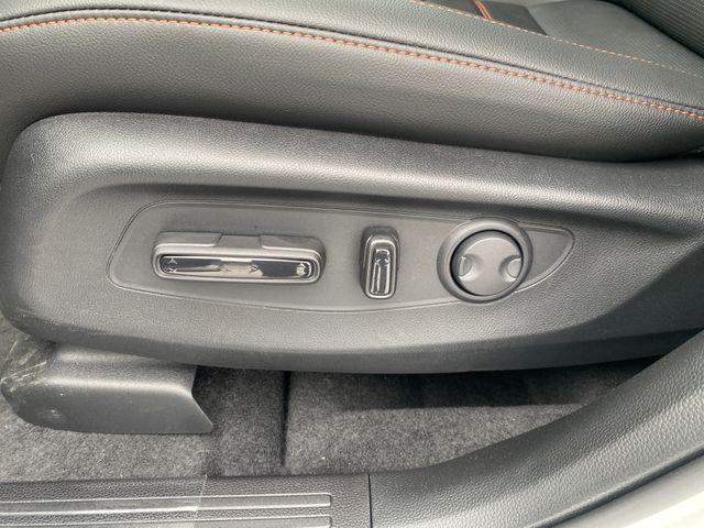 Photo of 2026 Platinum White Pearl Honda CR-V Hybrid