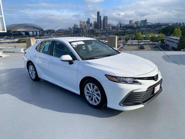 Photo of 2024 Ice Toyota Camry