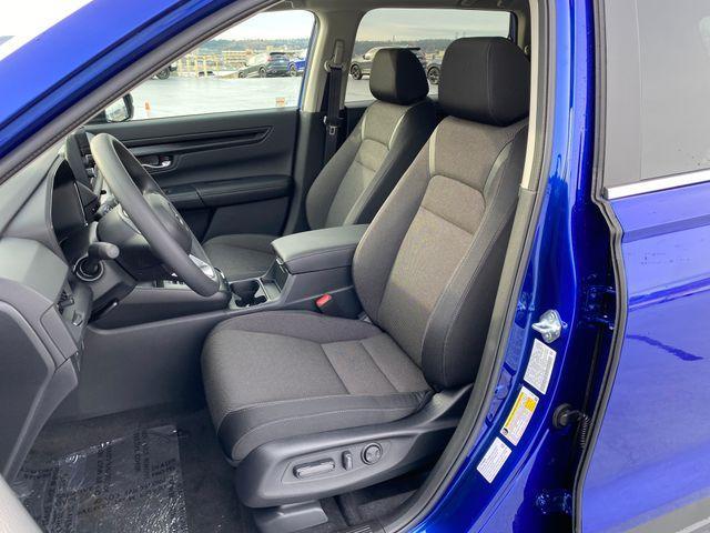 Photo of 2025 Still Night Pearl Honda CR-V