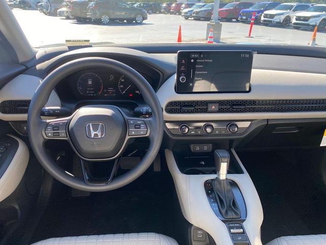Photo of 2026 Pearl Honda HR-V