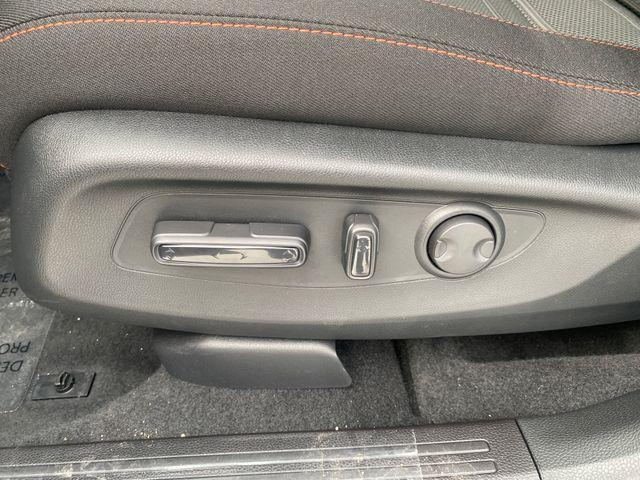 Photo of 2025 Meteorite Gray Metallic Honda CR-V Hybrid