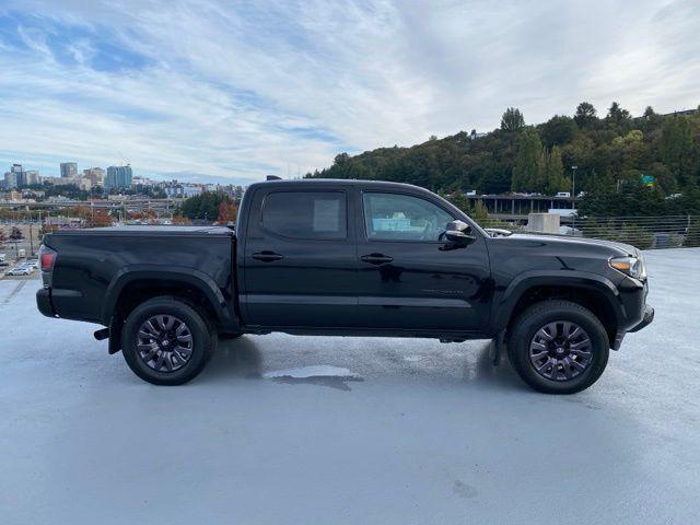 Photo of 2023 Black Toyota Tacoma