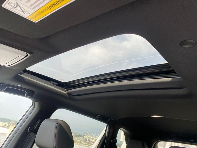 Photo of 2026 Platinum White Pearl Honda CR-V Hybrid