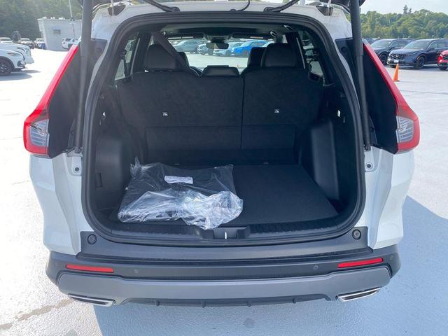 Photo of 2026 Platinum White Pearl Honda CR-V Hybrid