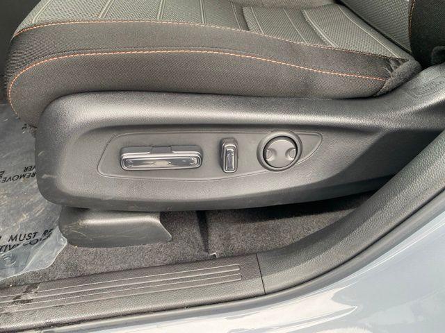 Photo of 2025 Urban Gray Pearl Honda CR-V Hybrid