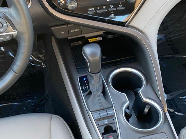 Photo of 2024 Wind Chill Pearl Toyota Camry