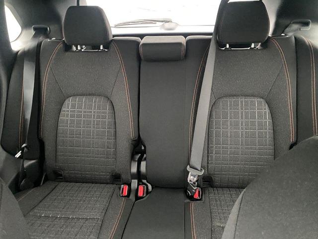 Photo of 2024 Platinum White Pearl Honda HR-V
