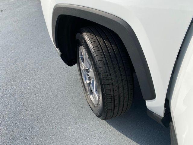 Photo of 2023 Ice Toyota RAV4