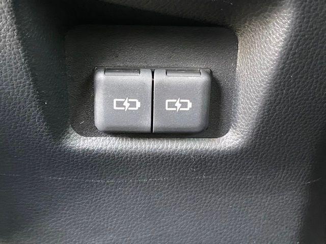 Photo of 2023 Ice Toyota RAV4