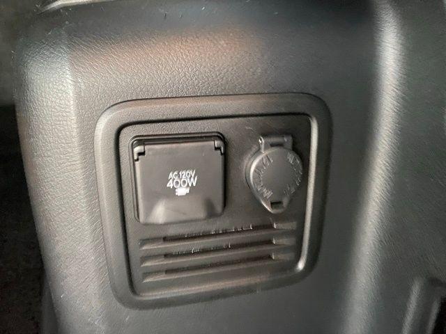 Photo of 2024 Classic Silver Metallic Toyota 4Runner