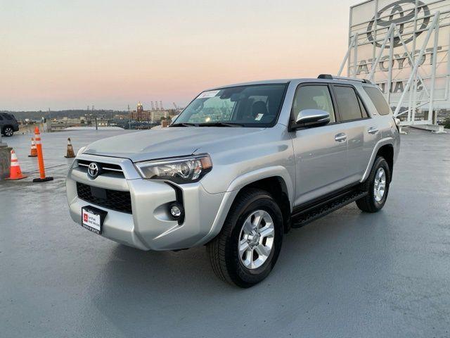 Photo of 2024 Classic Silver Metallic Toyota 4Runner