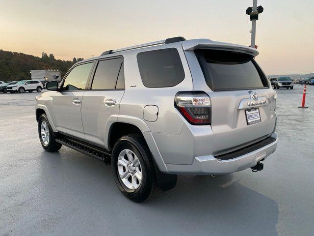 Photo of 2024 Classic Silver Metallic Toyota 4Runner
