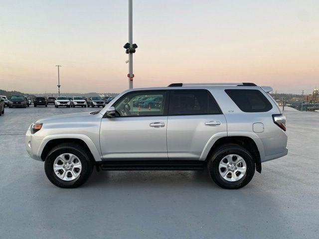 Photo of 2024 Classic Silver Metallic Toyota 4Runner