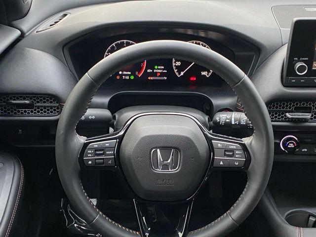 Photo of 2025 Urban Gray Pearl Honda HR-V
