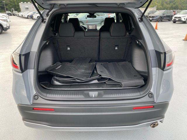 Photo of 2025 Urban Gray Pearl Honda HR-V