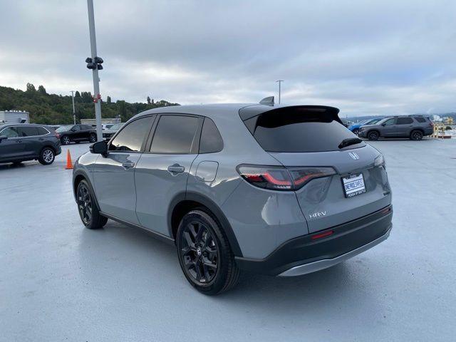 Photo of 2025 Urban Gray Pearl Honda HR-V