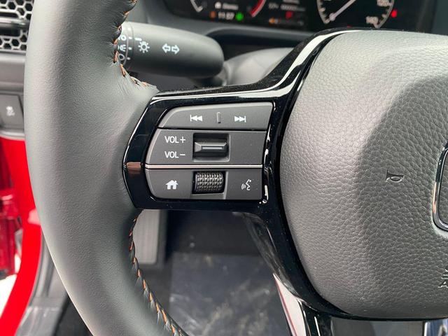 Photo of 2026 Milano Red Honda HR-V
